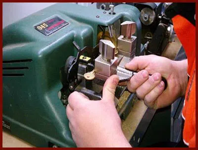 Locksmith Lock Store Bedford, MA 781-205-0872 Locksmith Lock Store Bedford, MA 781-205-0872 - 18-key-making