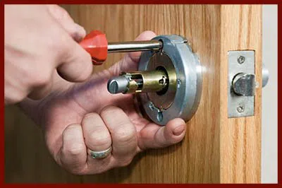 Locksmith Lock Store Bedford, MA 781-205-0872 - 10-residential-lockouts