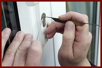 Locksmith Lock Store Bedford, MA 781-205-0872 - 6-lock-locksmiths