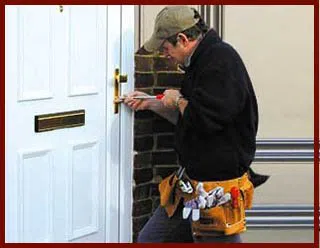 Locksmith Lock Store Bedford, MA 781-205-0872 Locksmith Lock Store Bedford, MA 781-205-0872 - 8-unlock-service